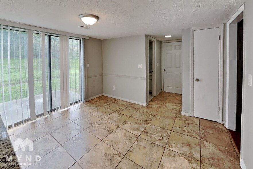 Building Photo - 785 Edenton Ct