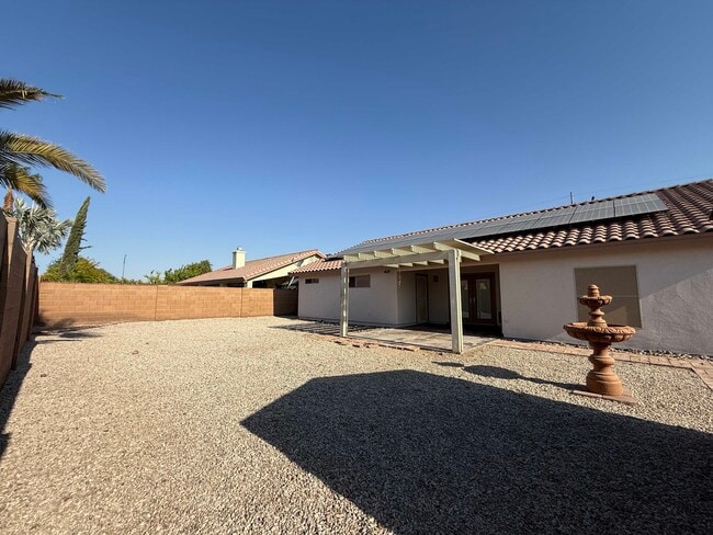 Building Photo - 7525 E 26th St