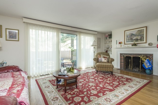 Interior Photo - 7 Bethel Rd