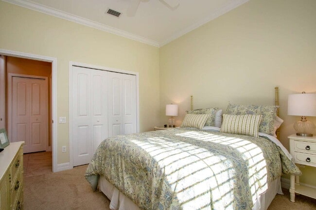 Building Photo - 4940 Tobermory Way