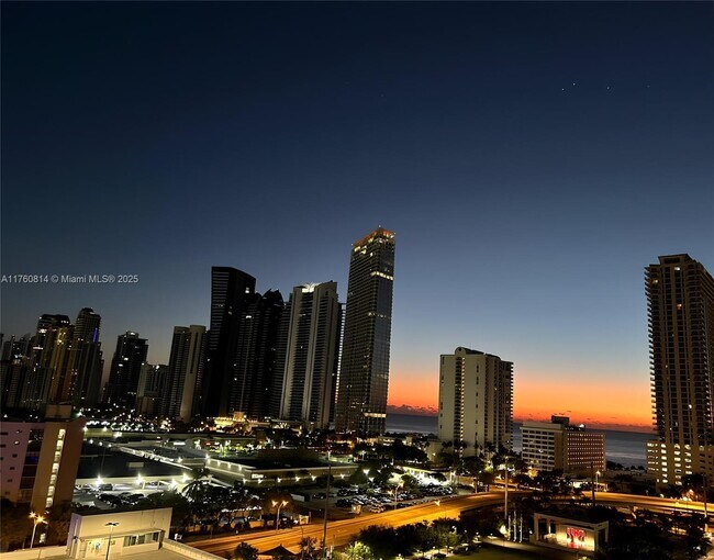 Building Photo - 300 Sunny Isles Blvd