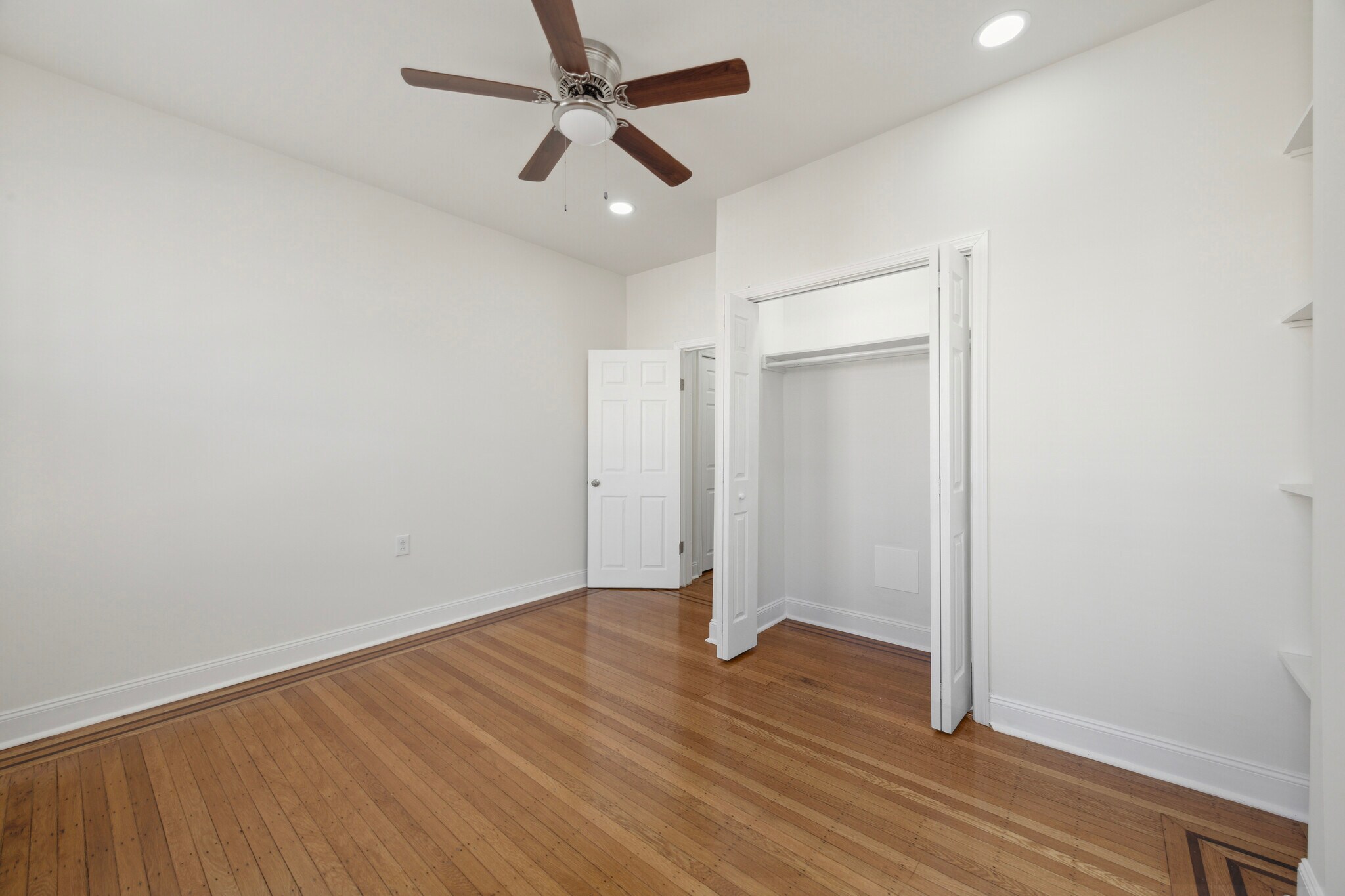 Building Photo - 524 Fernon St