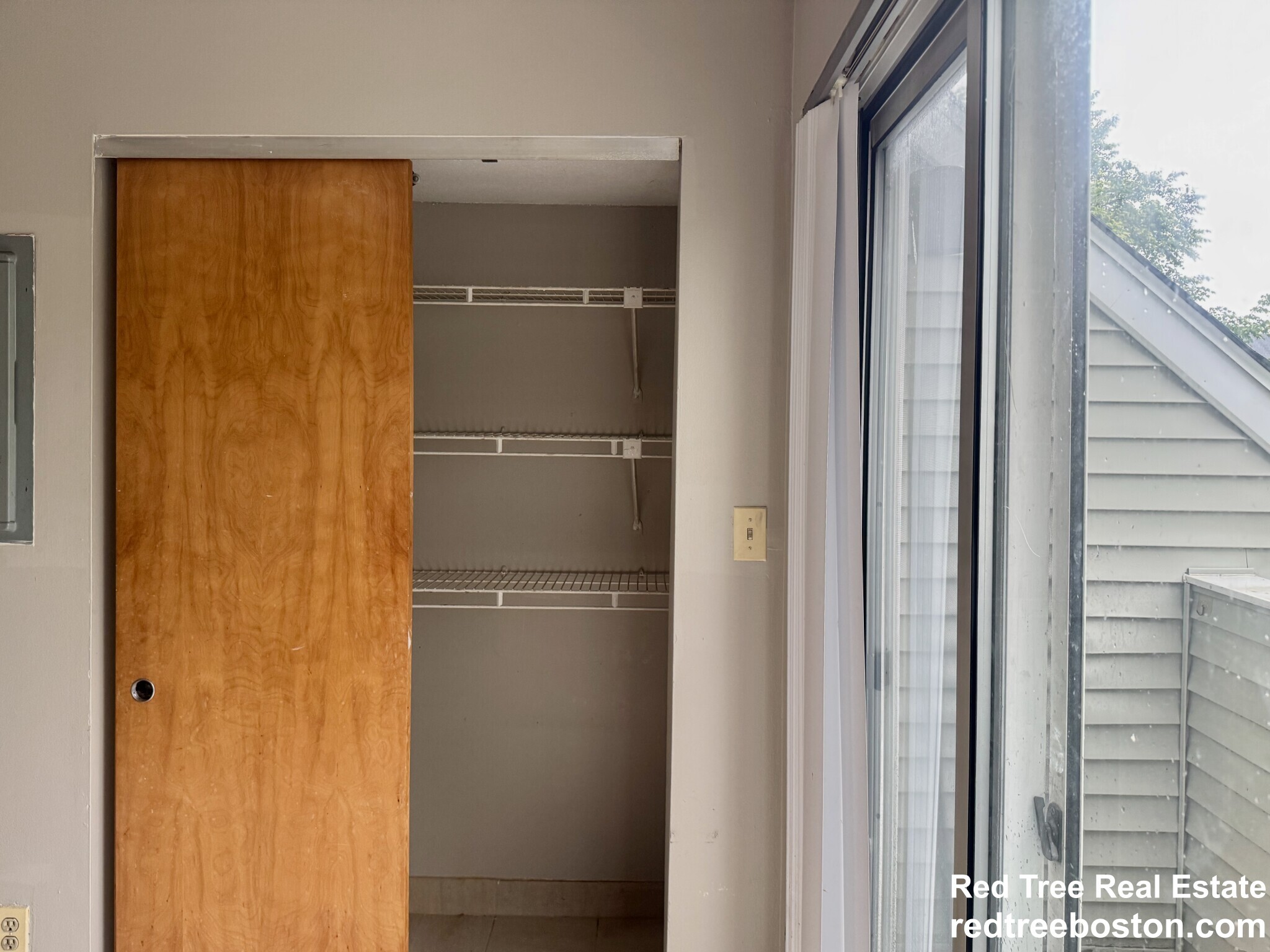 Building Photo - 149 Beacon St