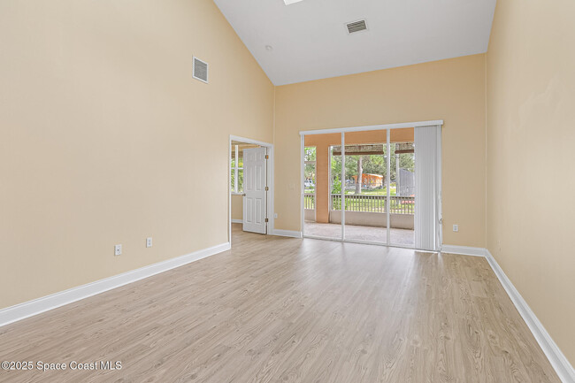 Building Photo - 524 McGuire Blvd