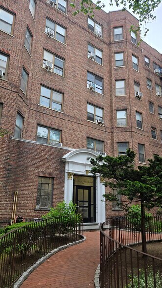 Exterior - 61-41 Saunders St