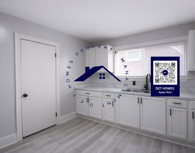 Building Photo - 14941 Robson St