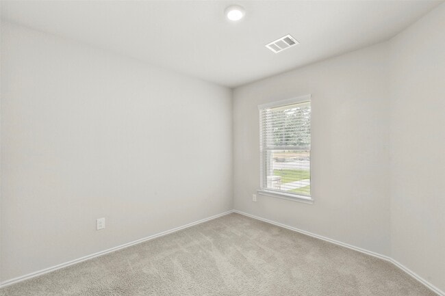 Building Photo - 363 Cumberland Forest Dr