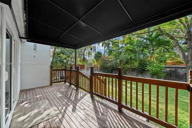 Building Photo - 1262 SW 15th Terrace