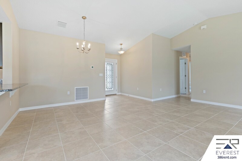 Building Photo - 27 Zaun Trail