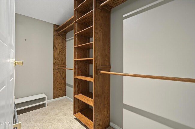 Building Photo - 106 Dilworth Ct
