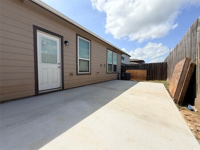 Building Photo - 10233 Cleartide Ln