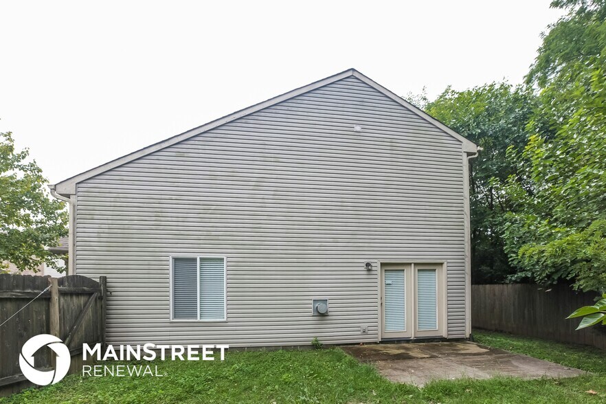 Building Photo - 5061 Lewiston Dr