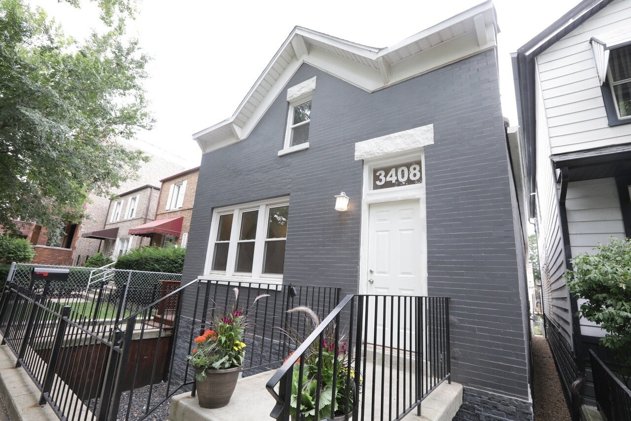 Building Photo - 3408 S Lowe Ave