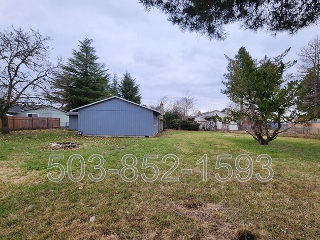 Building Photo - 1829 NE 23rd Ct