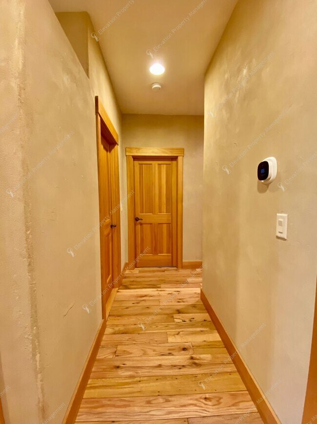 Building Photo - West Hills Gem with Timeless Charm and Mod...