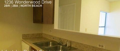 Building Photo - 1254 Wonderwood Dr