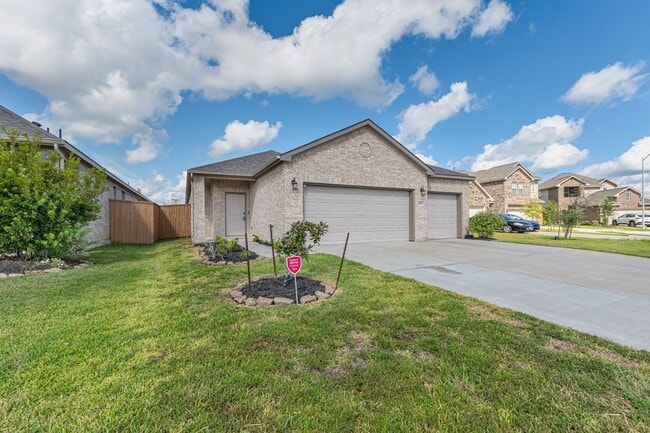 Building Photo - 10314 Birch Peak Dr