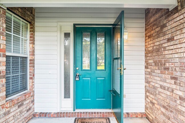 Building Photo - Updated 3BR in Bluewater Bay!!