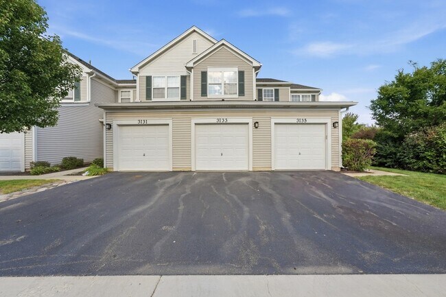 Building Photo - 3133 Falling Waters Ln