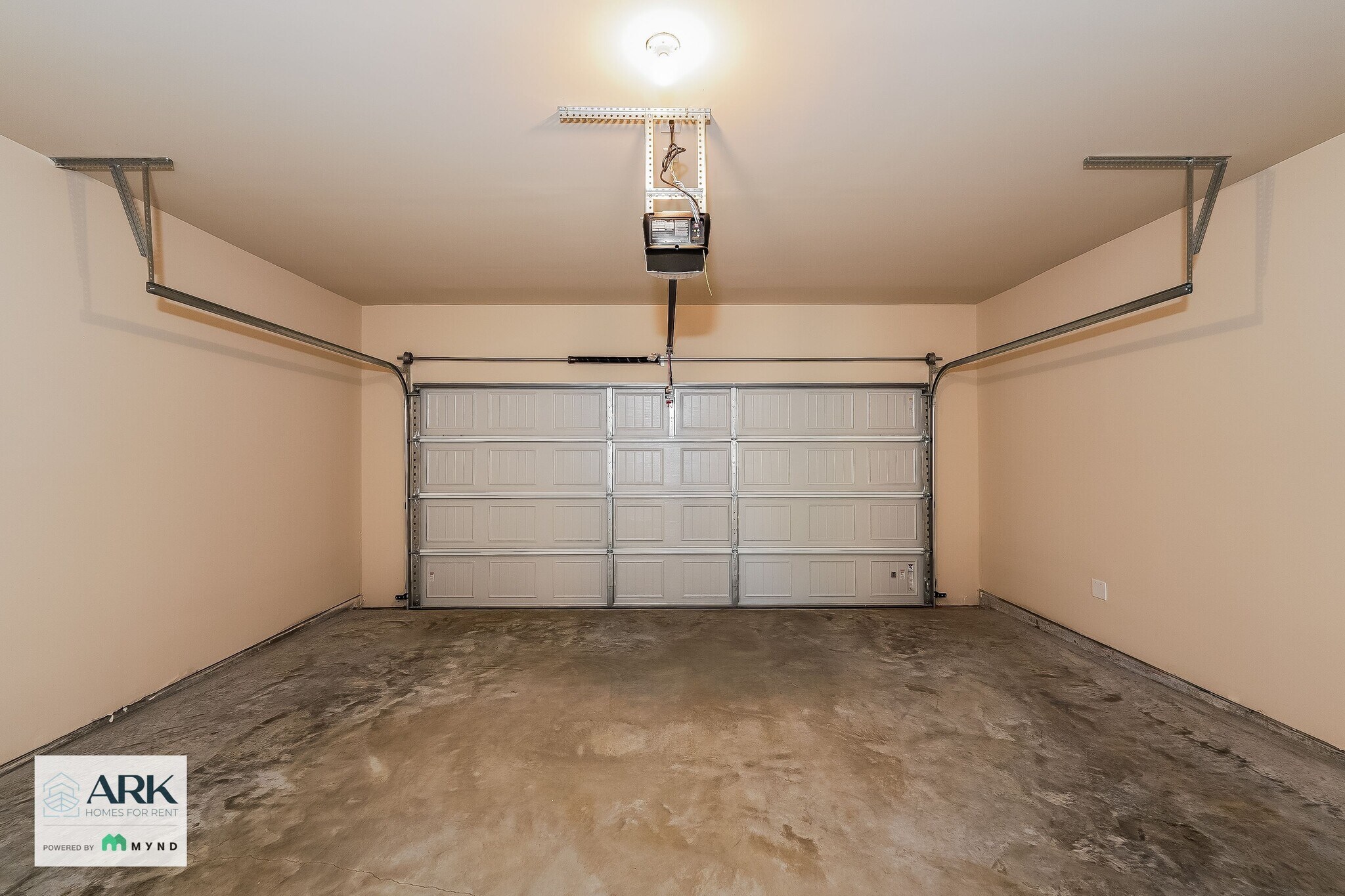 Building Photo - 112 Clover Ln