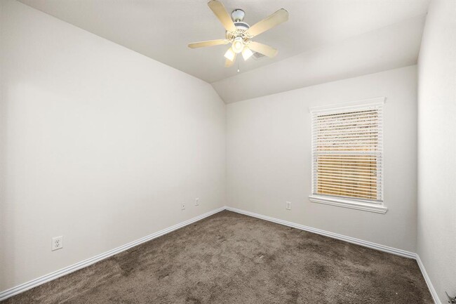 Building Photo - 16602 White Hyacinth Ct