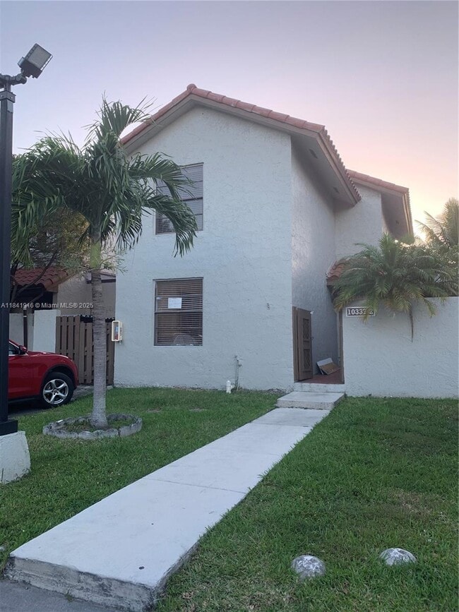 Primary Photo - 10337 NW 9th St Cir