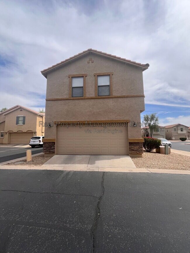 Building Photo - 9503 N 82nd Ln
