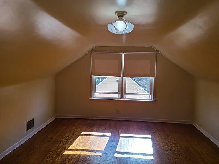 Building Photo - 1507 Westview Dr NE