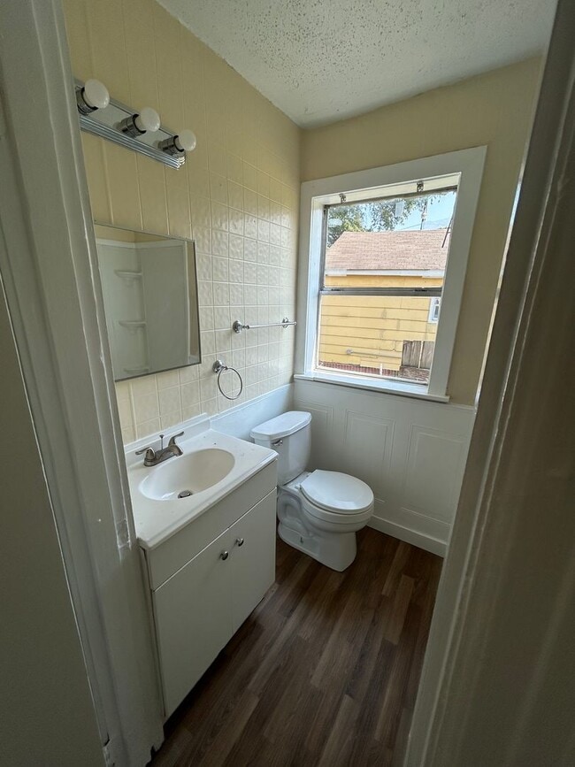 Building Photo - 225 College Park Cir