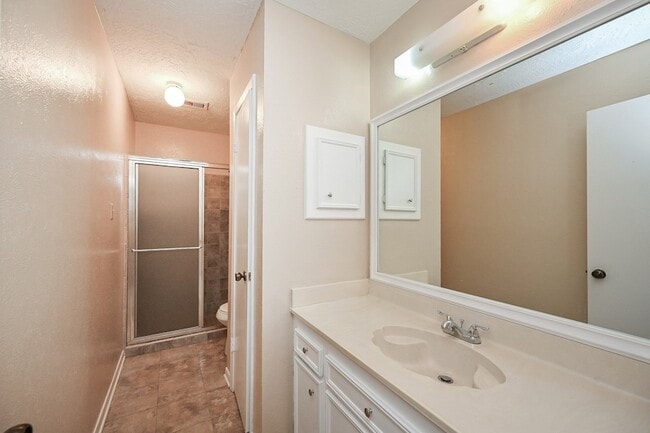 Building Photo - 7918 Chancel Dr