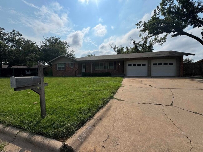 Primary Photo - 1516 Rita Ln