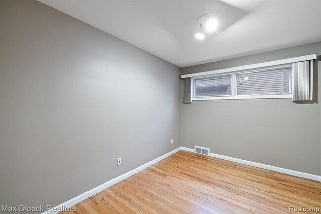 Building Photo - 810 Chestnut St