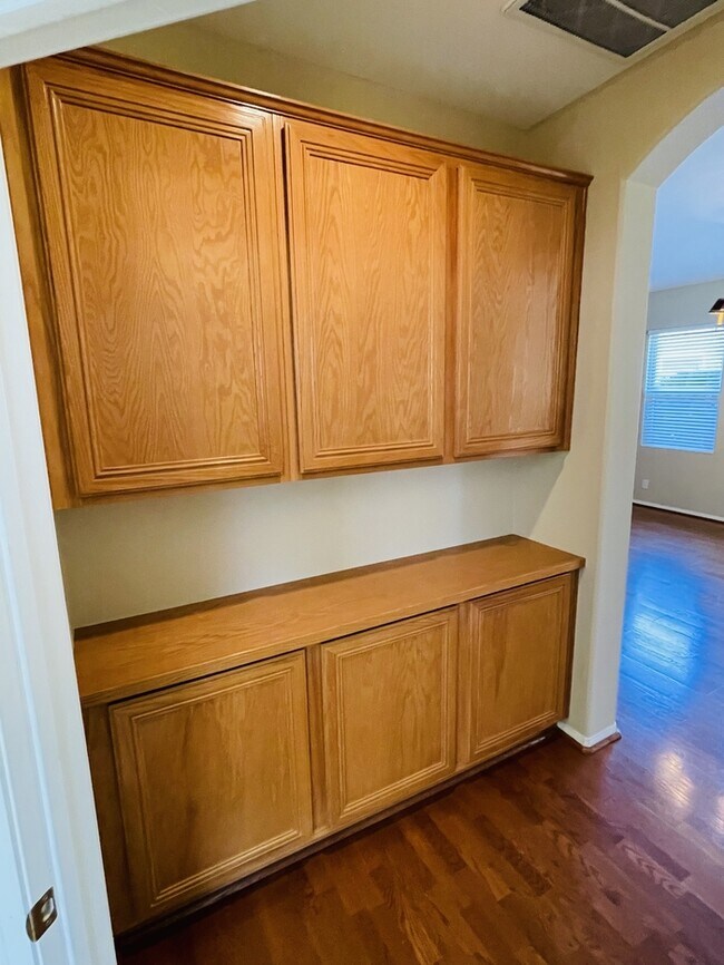Building Photo - 30962 Crystalaire Dr