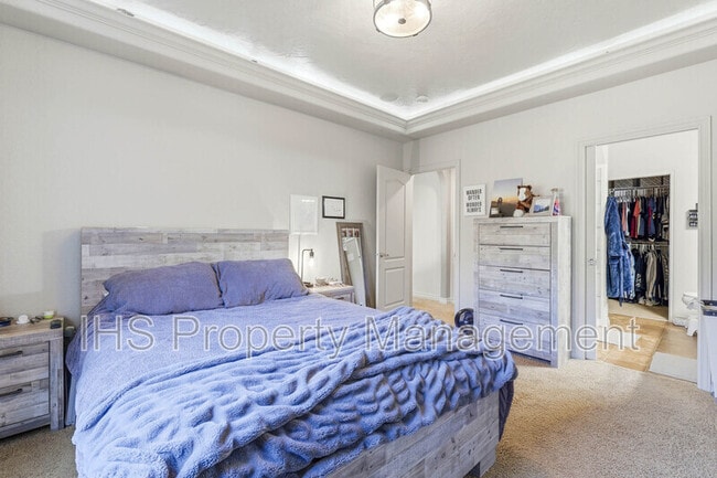 Building Photo - 9417 Vincenzo Dr