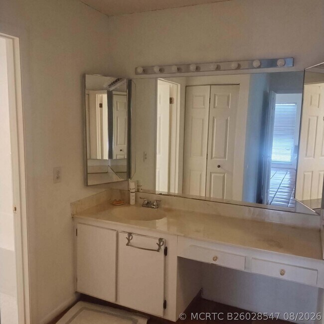 Building Photo - 21535 Cypress Hammock Dr