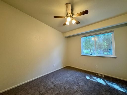 Building Photo - Fantastic 3 Bed 2 Bath Longmont Duplex! Av...