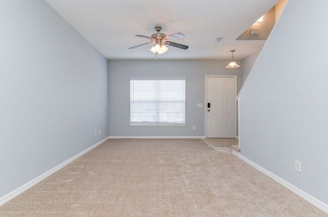 Building Photo - 403 Wilton Cir