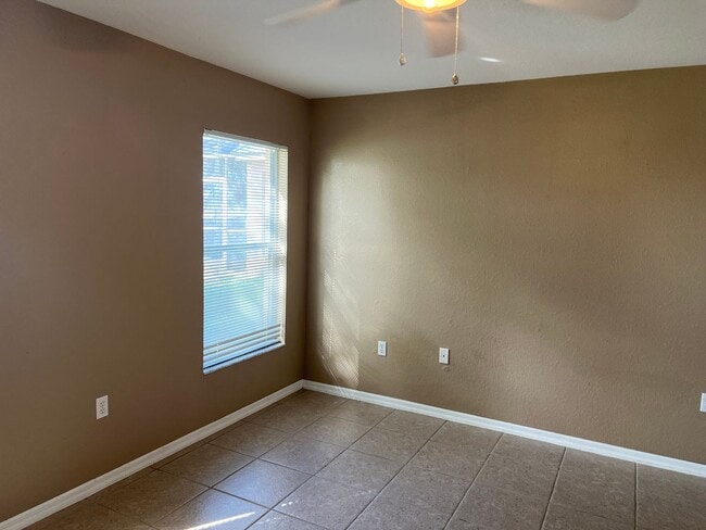 Building Photo - Winter Haven spacious 3/2 near Legoland!