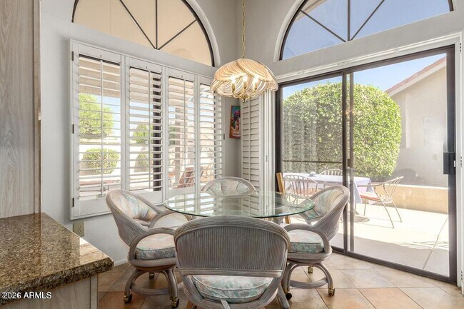Building Photo - 13334 W La Terraza Dr