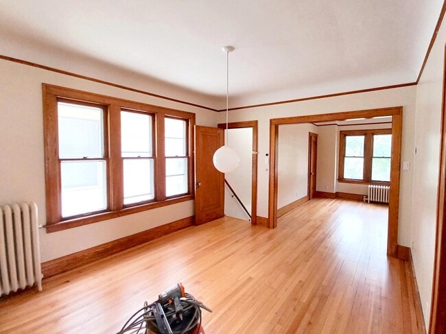 Building Photo - 1244 Maryland St