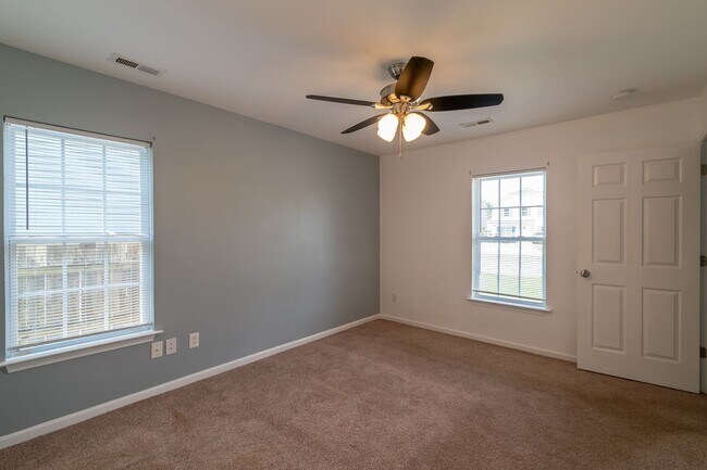 Building Photo - 1053 Brianna Way