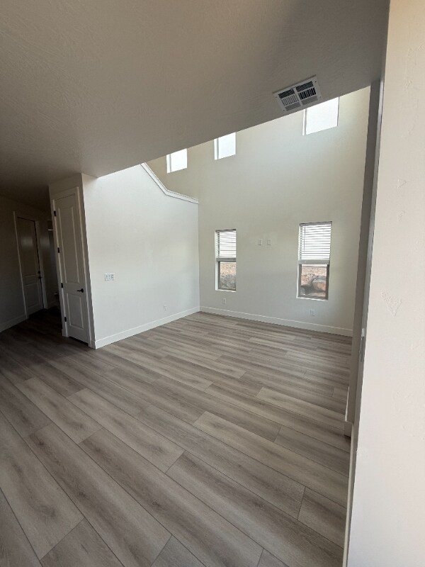 Building Photo - 296 S 1930 W