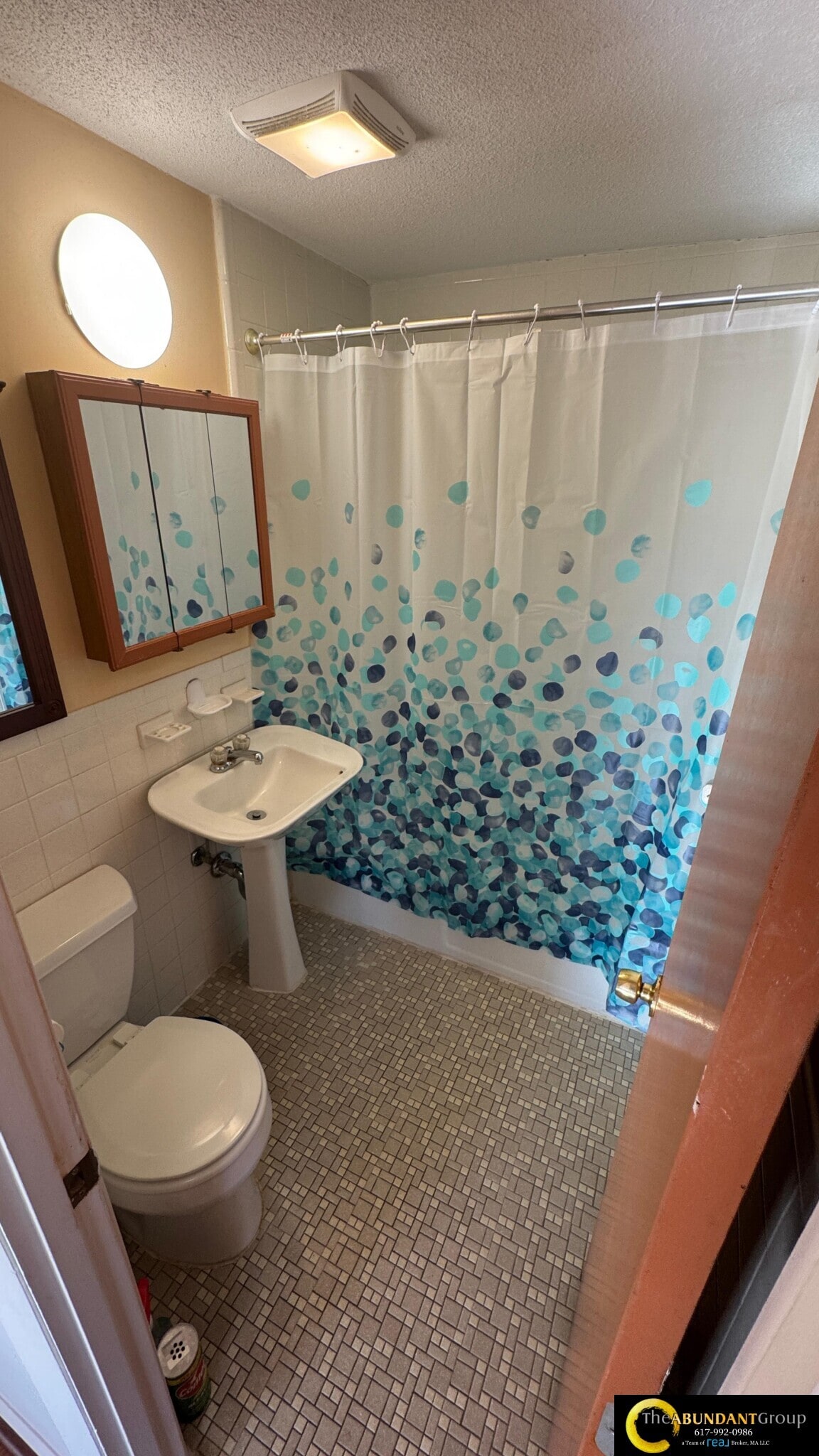 Building Photo - 287 Harvard St