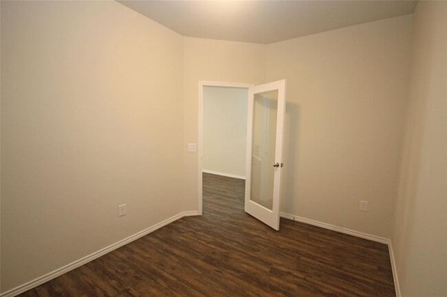 Building Photo - 4415 Iron Horse Dr