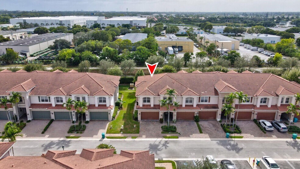 Building Photo - 47 Lancaster Rd