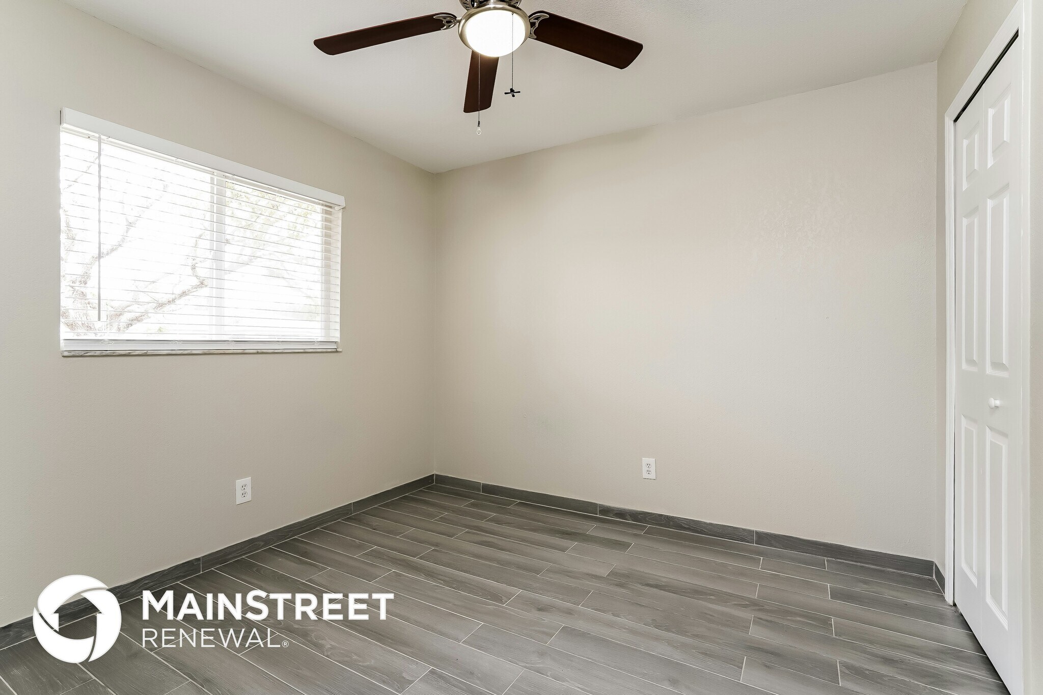 Building Photo - 126 SE 7th St