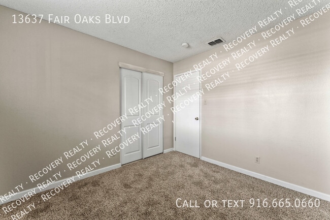 Building Photo - 13637 Fair Oaks Blvd