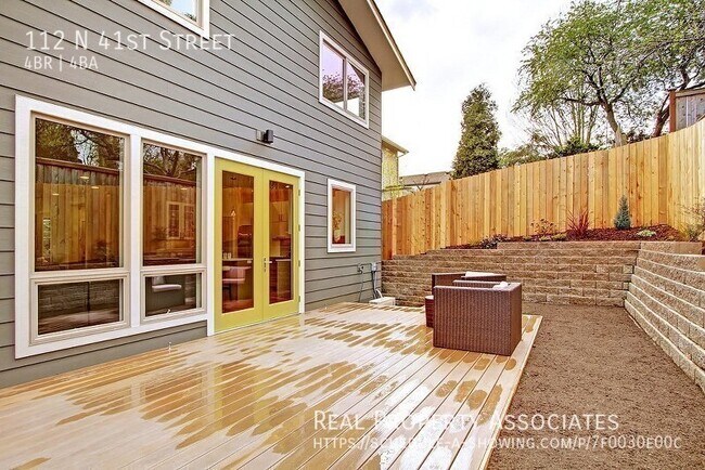 Building Photo - 112 N 41st St