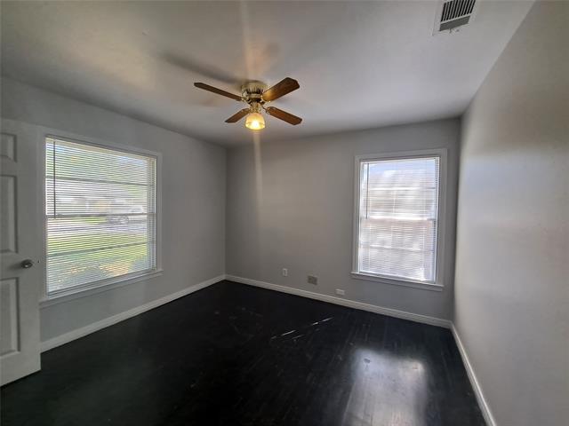 Building Photo - 10433 Cayuga Dr
