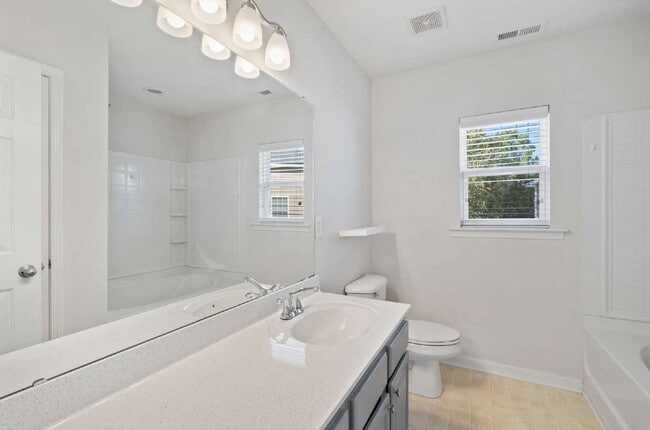 Building Photo - 4-Bedroom Home in Lexington Park at Amberl...